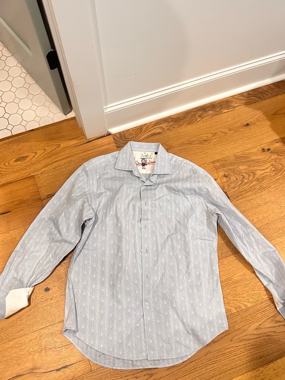 VINTAGE Robert Graham Light Blue Patterned Dress Shirt
